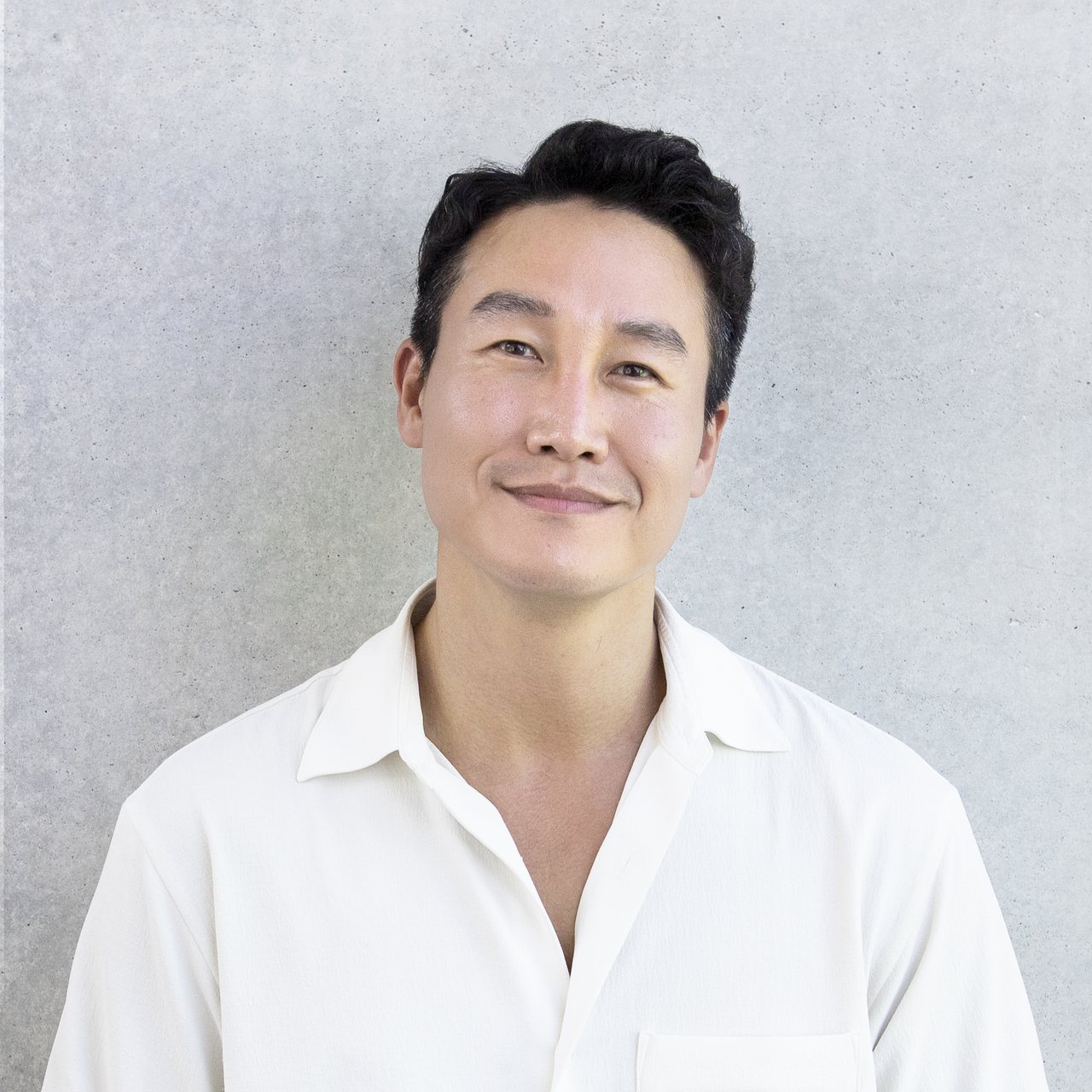 Portrait of Sol Song, Co-Founder and CEO of Moongate